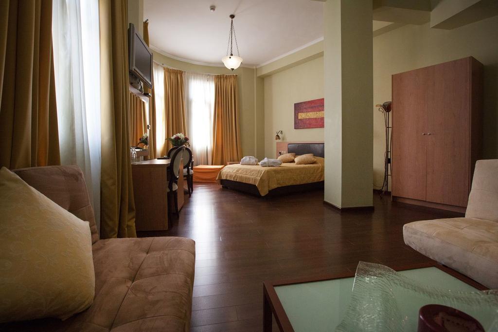 Ermionio Hotel Cozani Exterior foto